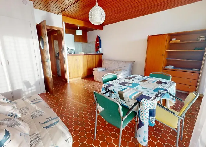 Le Murmure Des Vagues